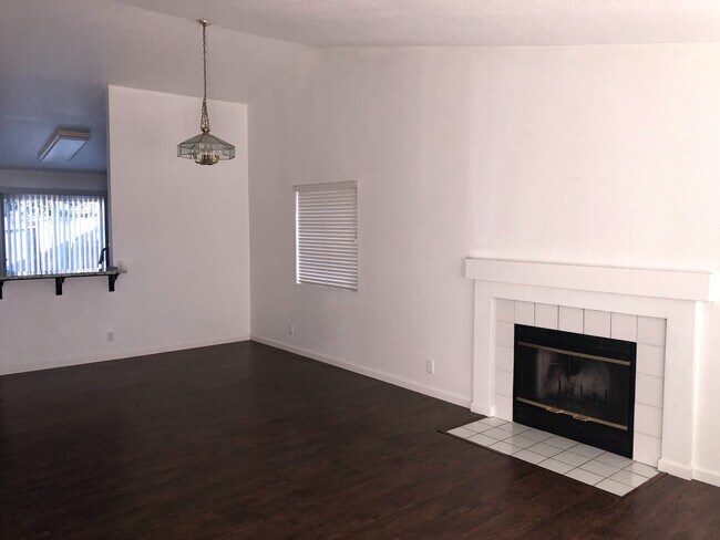 Building Photo - Ready to Move? Pet Friendly