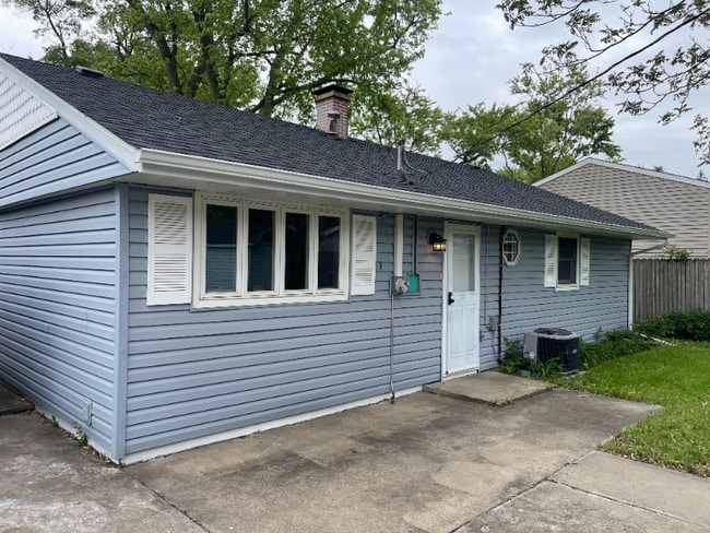 Building Photo - 3624 Carpenter St