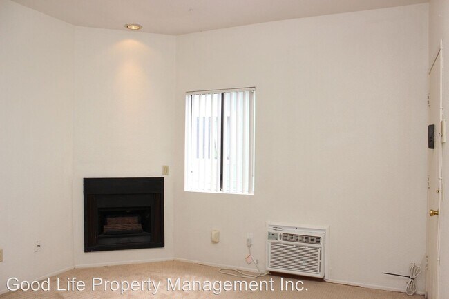 Foto del edificio - 4743 Hawley Blvd