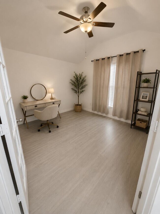 Photo - 11330 Henderson Dr House