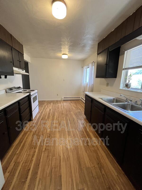 Building Photo - 1231 Pleasant Acres Dr