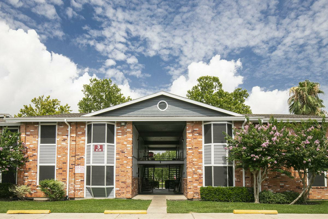 Foto del exterior del edificio - The Park at Sutton Hill