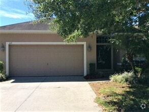 Building Photo - 1619 Lakelet Loop