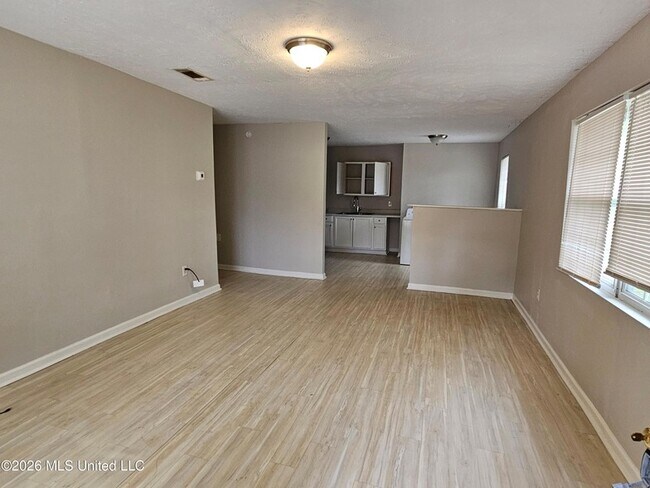 Photo - 229 Lawrence Rd Apartment