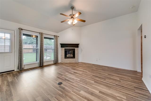 Foto del edificio - 106 S 3rd Ave