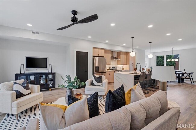 Foto del edificio - 513 Whittier St