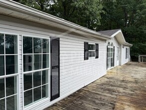 Building Photo - 222 Meadow Hills Ln