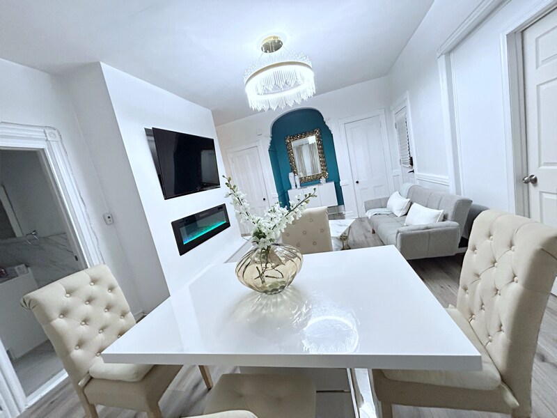 Foto principal - 779 Lake St