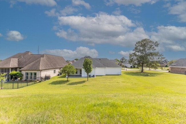Building Photo - 321 Cypress Lakes Dr