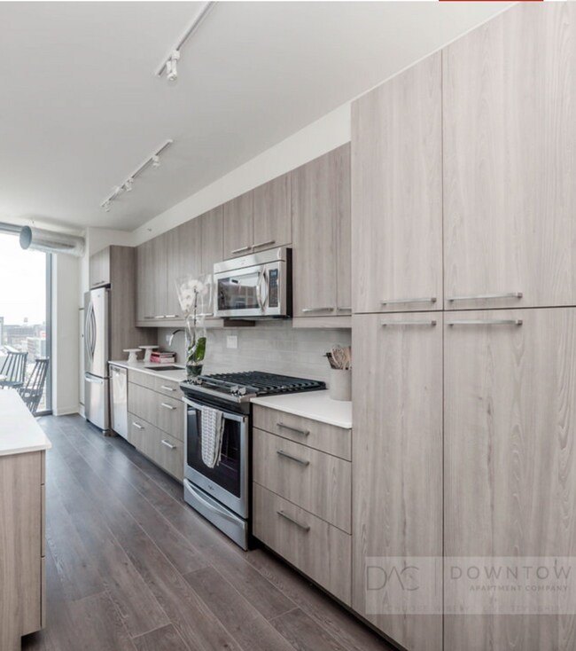 Foto del edificio - 219 N Green St