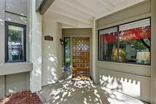 Building Photo - 8501 Grenache Ct
