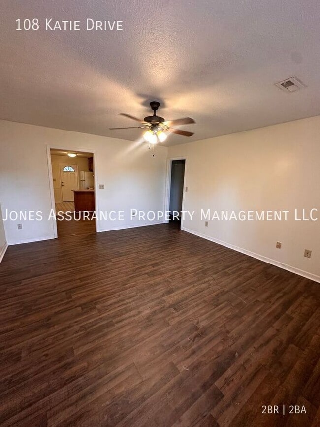 Photo - 108 Katie Dr House