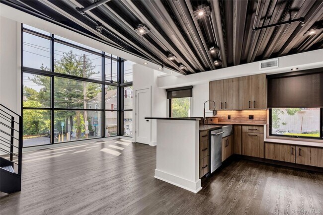 Foto del edificio - 172 E Prospect Ave