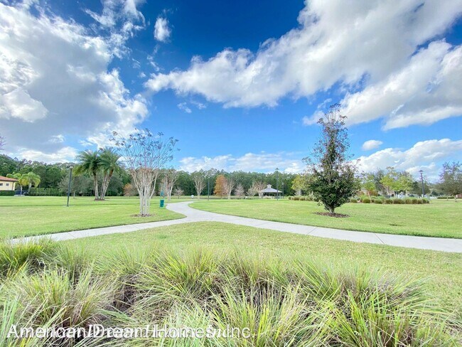 Building Photo - 3 br, 2.5 bath House - 10827 Savona Way