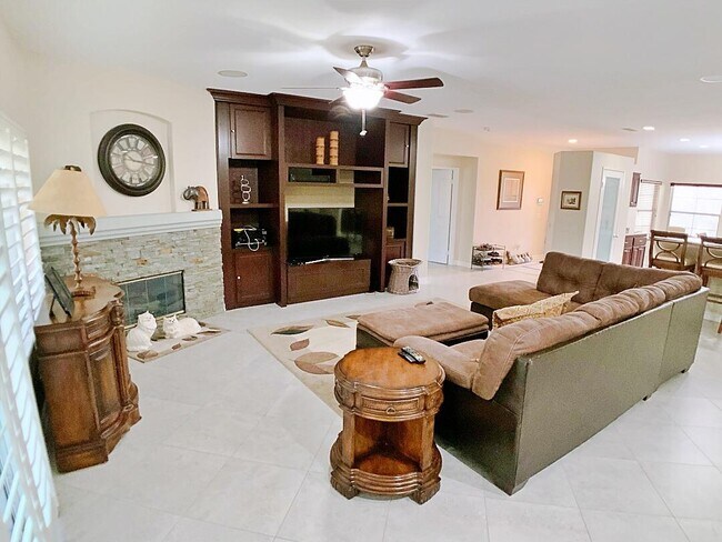 Foto del edificio - 41177 Bear Creek St