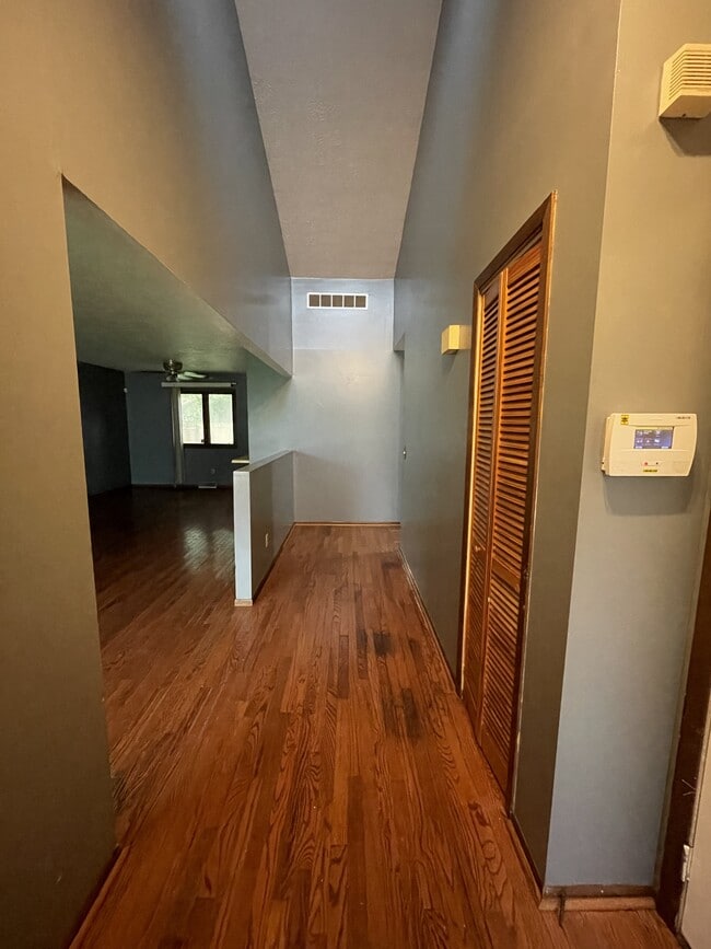 Building Photo - 2104 N 14th St
