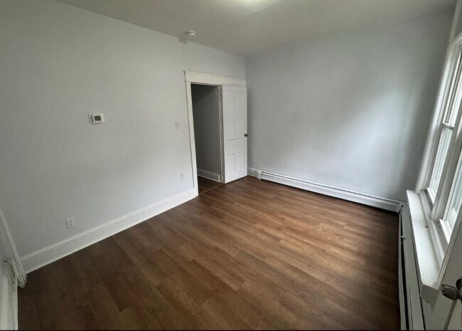 Foto del edificio - 1151 E 4th St
