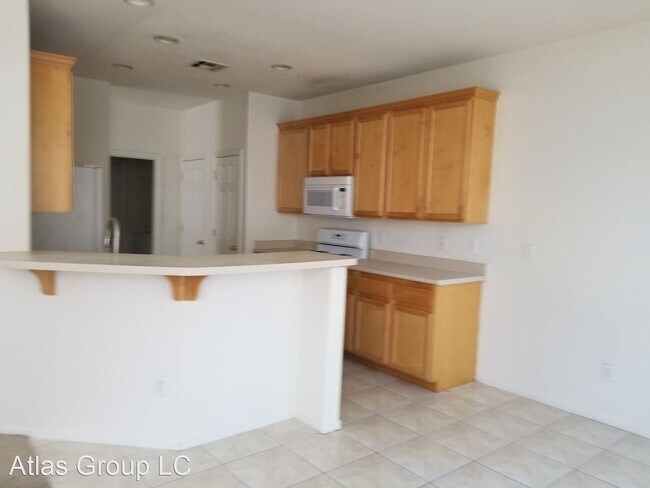 Building Photo - 3 br, 2.5 bath House - 9524 Parker Springs