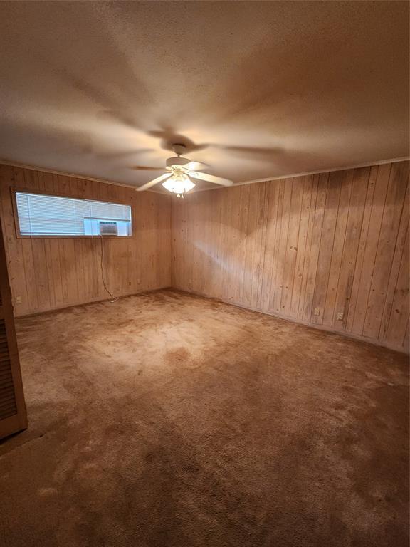 Building Photo - 1605 Shady Oaks Dr