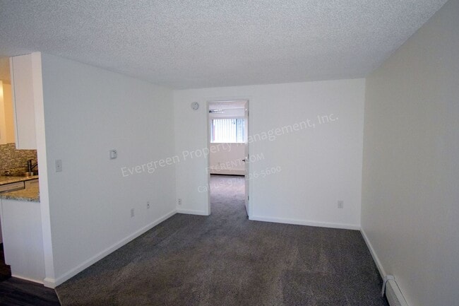 Foto del edificio - 824 N Garfield Ave