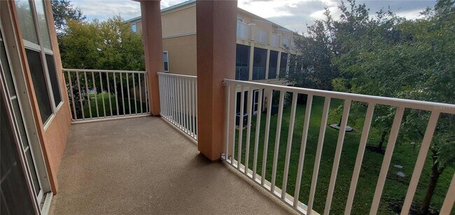 Building Photo - 8672 Majestic Elm Ct