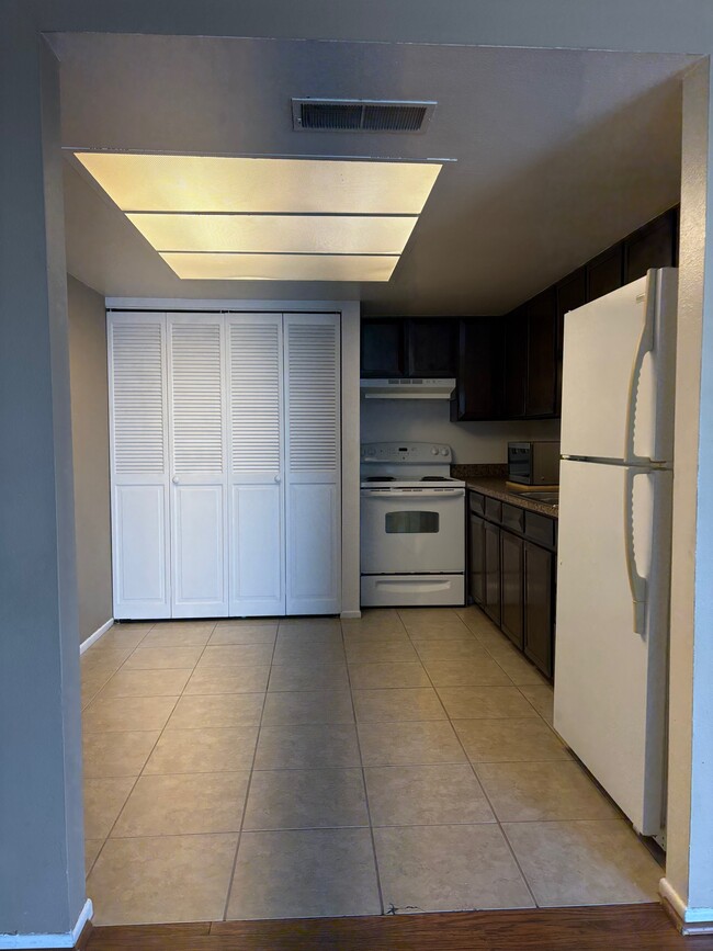Kitchen - 8034 E Oak St