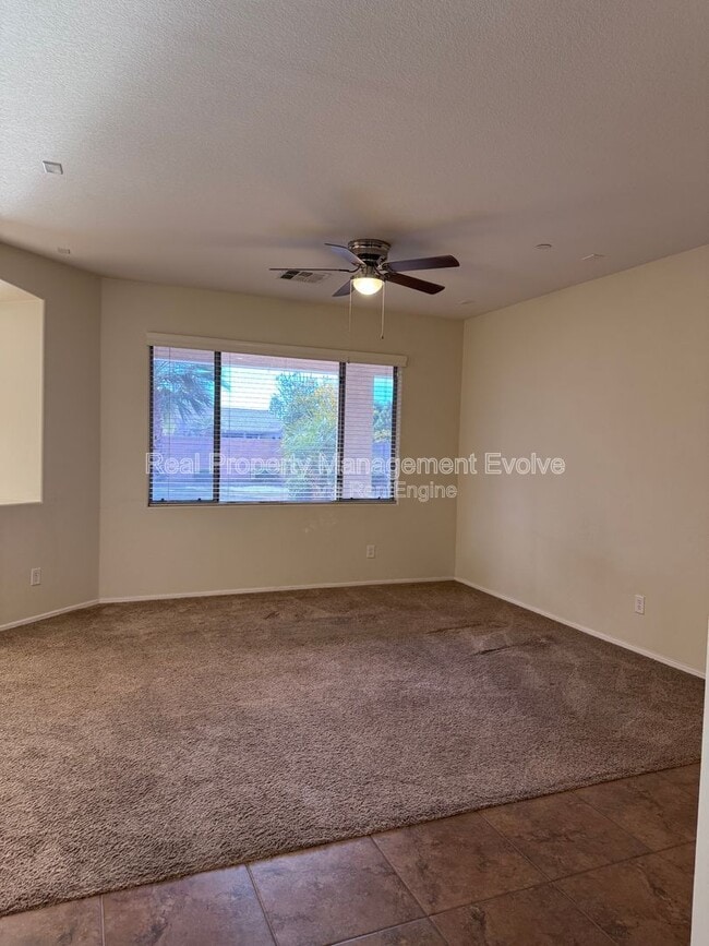 Building Photo - 13601 W Verde Ln