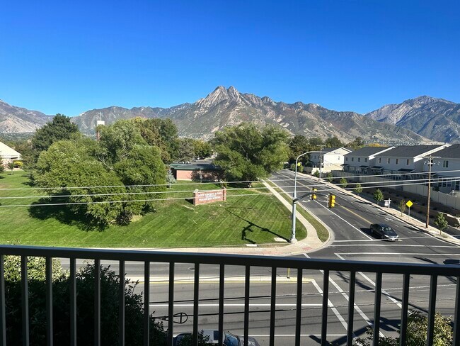 Foto del edificio - 4985 Kiska Ln