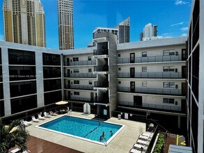 Building Photo - 201 178th Dr