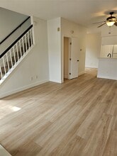 Building Photo - 2626 Holly Hall St