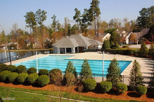 Building Photo - 508 Wakehurst Dr