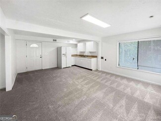 Building Photo - 6800 Brookwood Ct