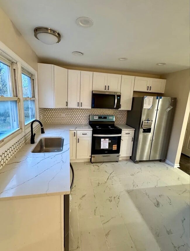 Foto del edificio - 1338 Jill Terrace