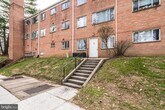 Foto principal - 10505 Montrose Ave