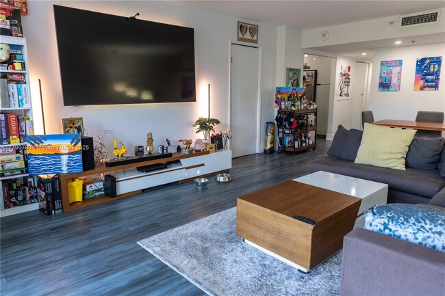Foto del edificio - 20355 NE 34th Ct