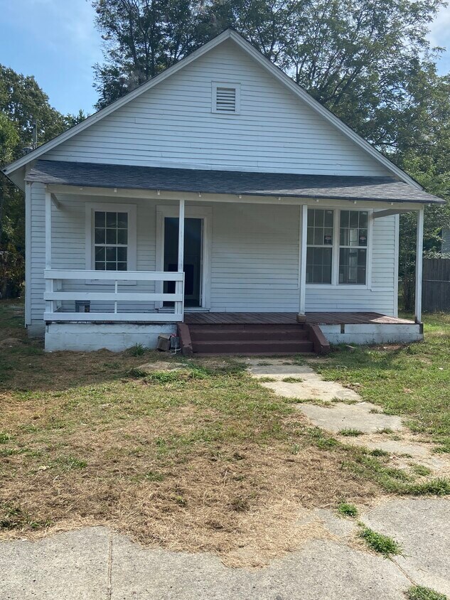 Foto principal - 114 N Missouri St