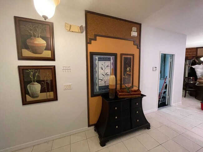 Building Photo - Furnished Bella Vida Home with Pool-1120 M...