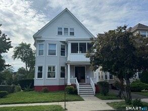 Building Photo - 38 Brownell St