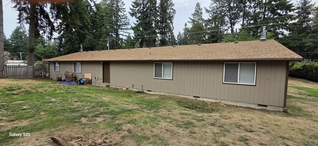 Building Photo - Muir3184