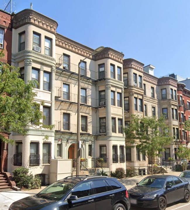 Building Photo - 73 Westland Ave