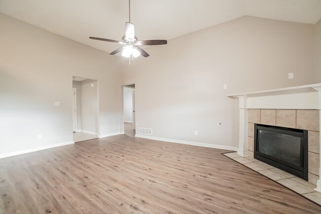 Building Photo - 7821 Bailee Ln