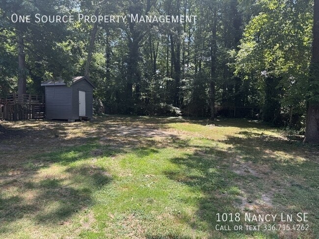 Foto del edificio - 1018 Nancy Ln SE