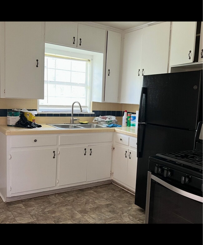 Photo - 111 S Audubon Dr House