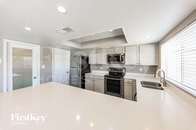 Foto del edificio - 4855 W North Ln
