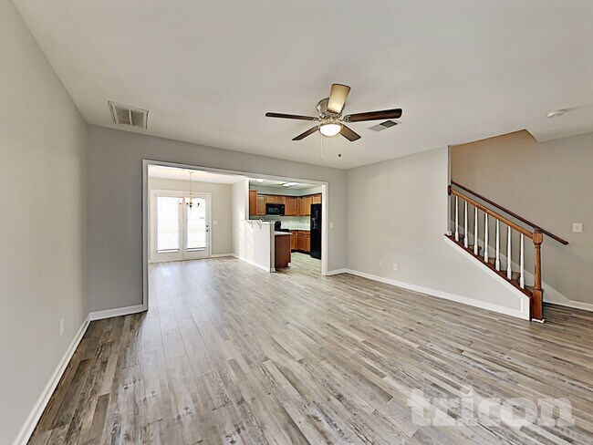 Building Photo - 232 Mary Joe Martin Dr