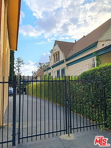Foto del edificio - 532 El Dorado St