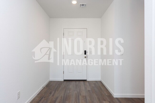 Foto del edificio - Brand New Beautiful Large Single Story Home