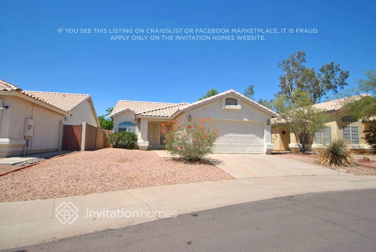 Primary Photo - 1162 W Park Ct