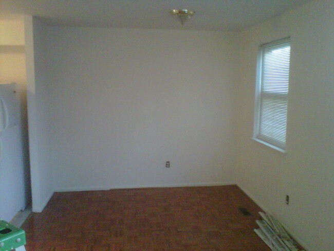 Building Photo - 10847 Nandina Way