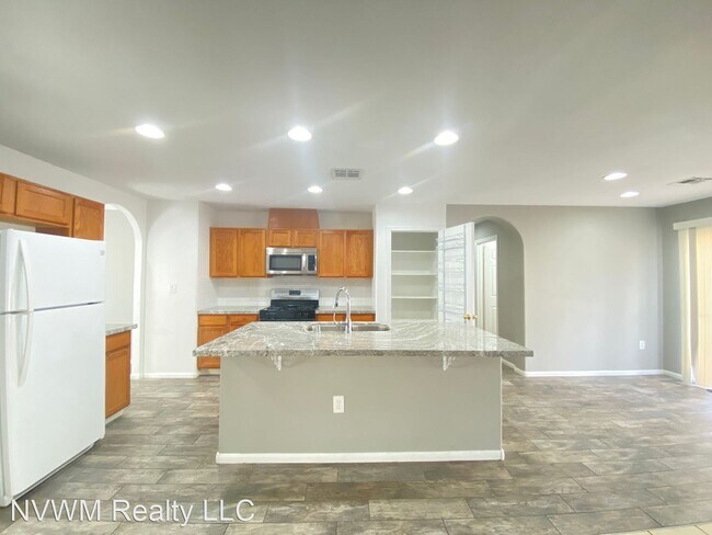 Building Photo - 4 br, 3 bath House - 716 Caballo Hills Ave